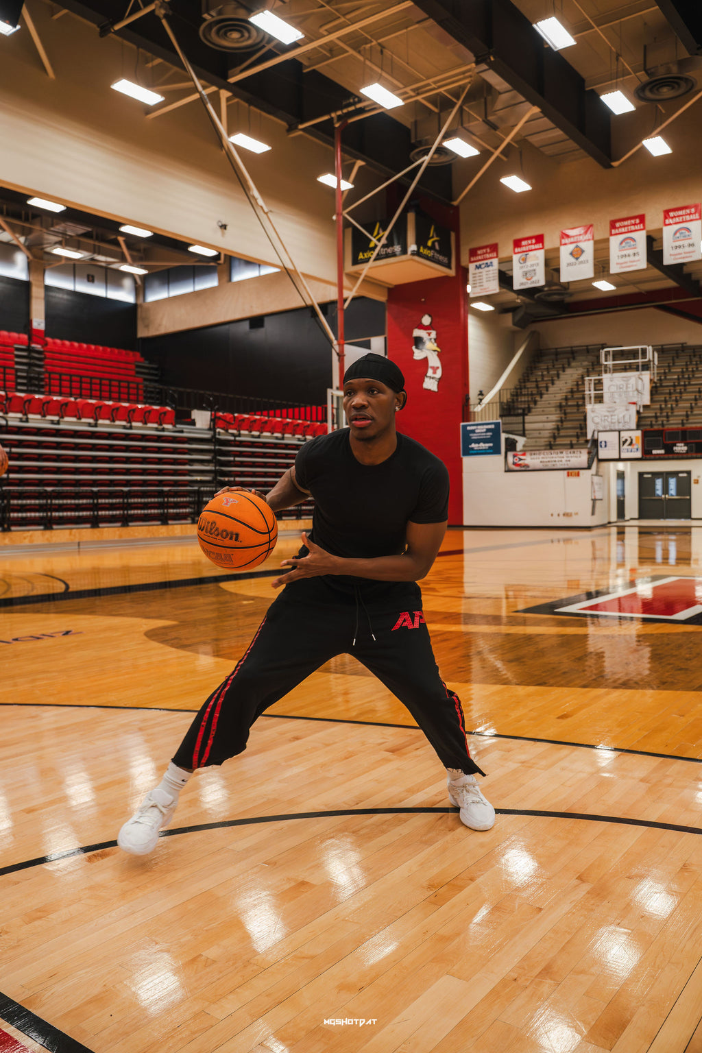 3/4 Athletic Cropped Sweats